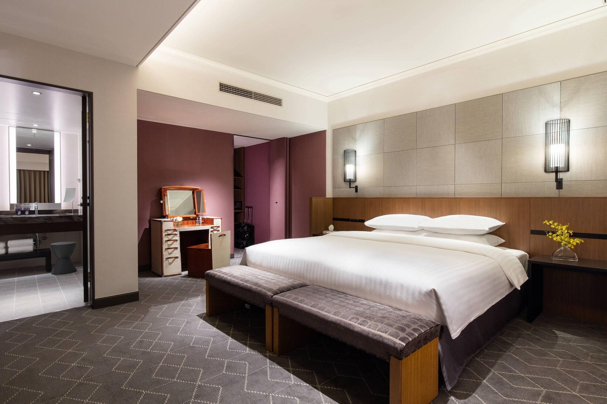 Hotel Courtyard By Marriott Shin-Osaka Station Zewnętrze zdjęcie Deluxe Suite