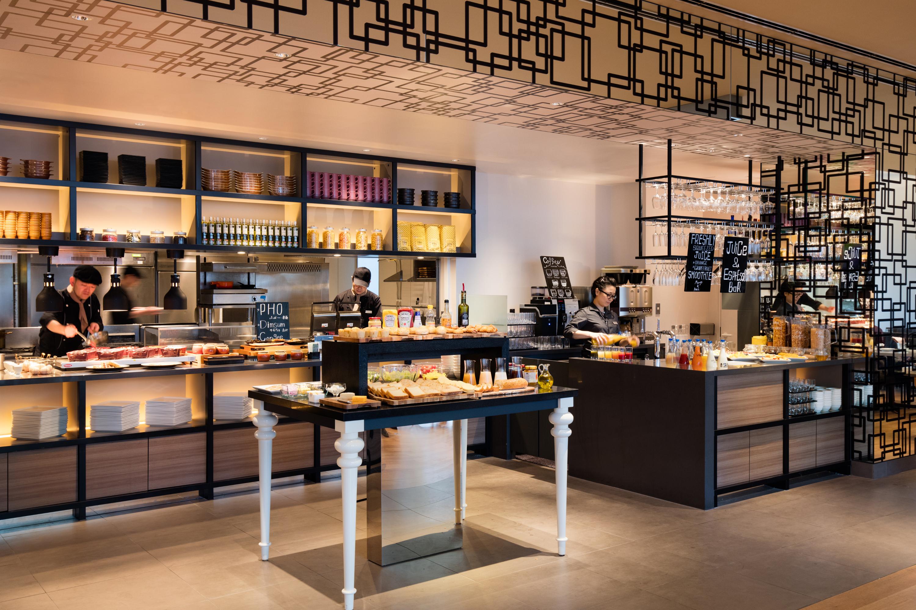 Hotel Courtyard By Marriott Shin-Osaka Station Zewnętrze zdjęcie The restaurant