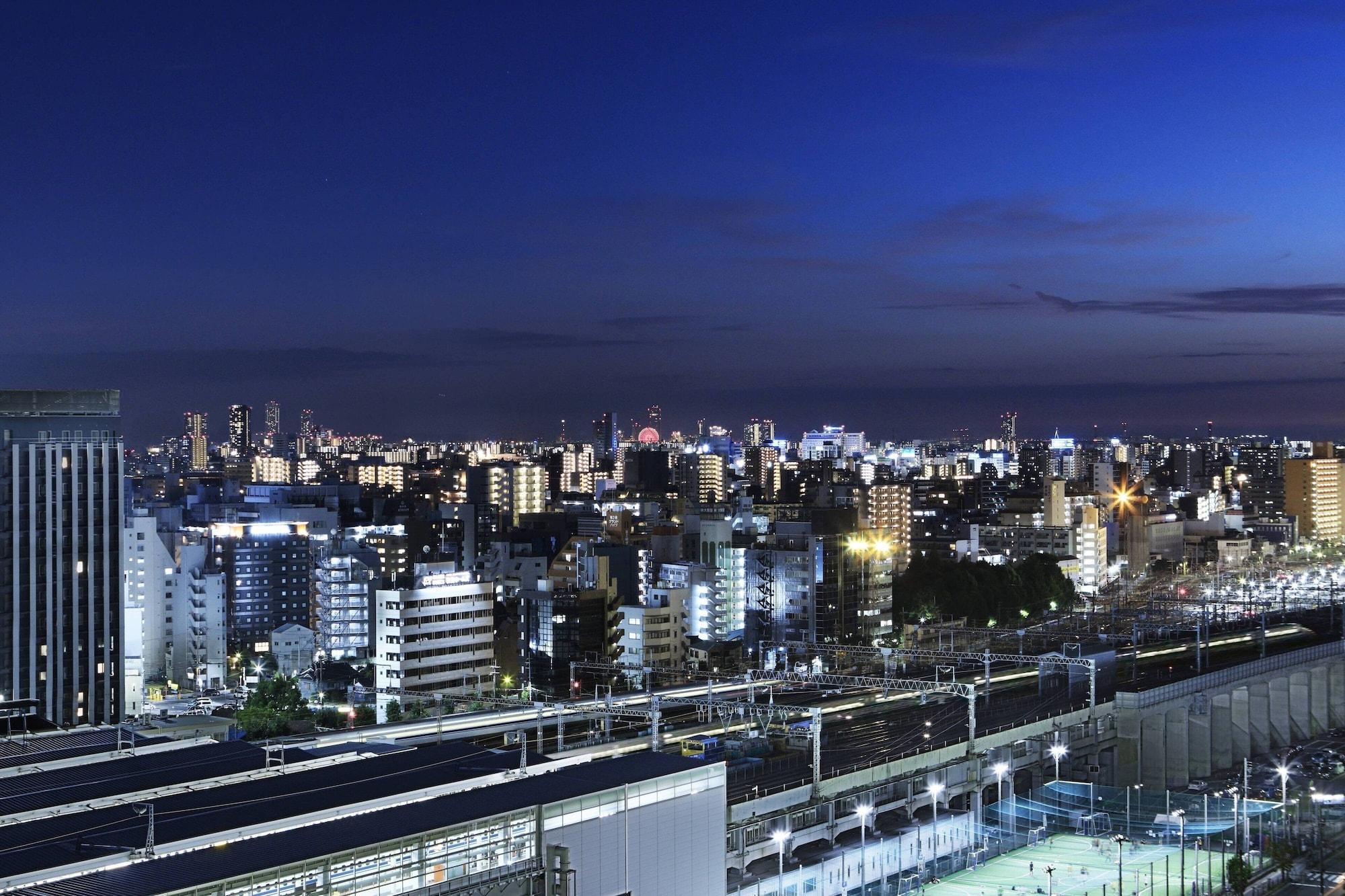 Hotel Courtyard By Marriott Shin-Osaka Station Zewnętrze zdjęcie View of the city at night
