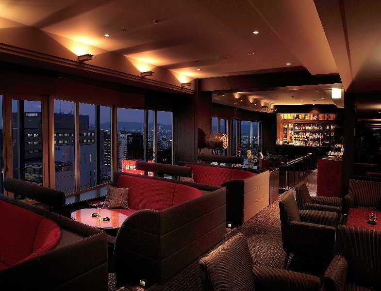 Hotel Courtyard By Marriott Shin-Osaka Station Restauracja zdjęcie The bar at the 36th floor